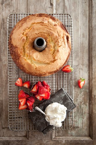 Never Fail Pound Cake Recipe - Lana's Cooking